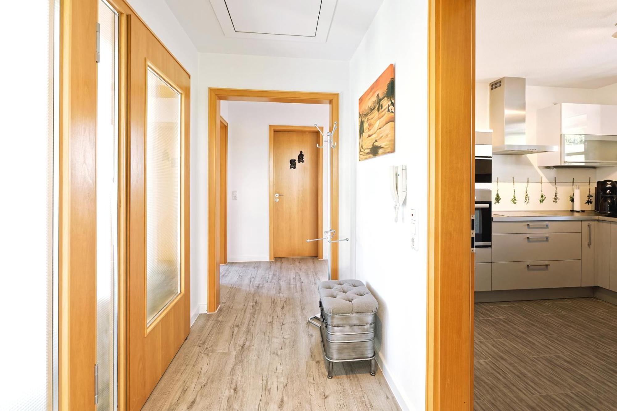 Grosszuegiges Helles Penthouse -Komplette Etage- Mit Balkon Und Stellplatz In Ruhiger Lage 쿨름바흐 외부 사진