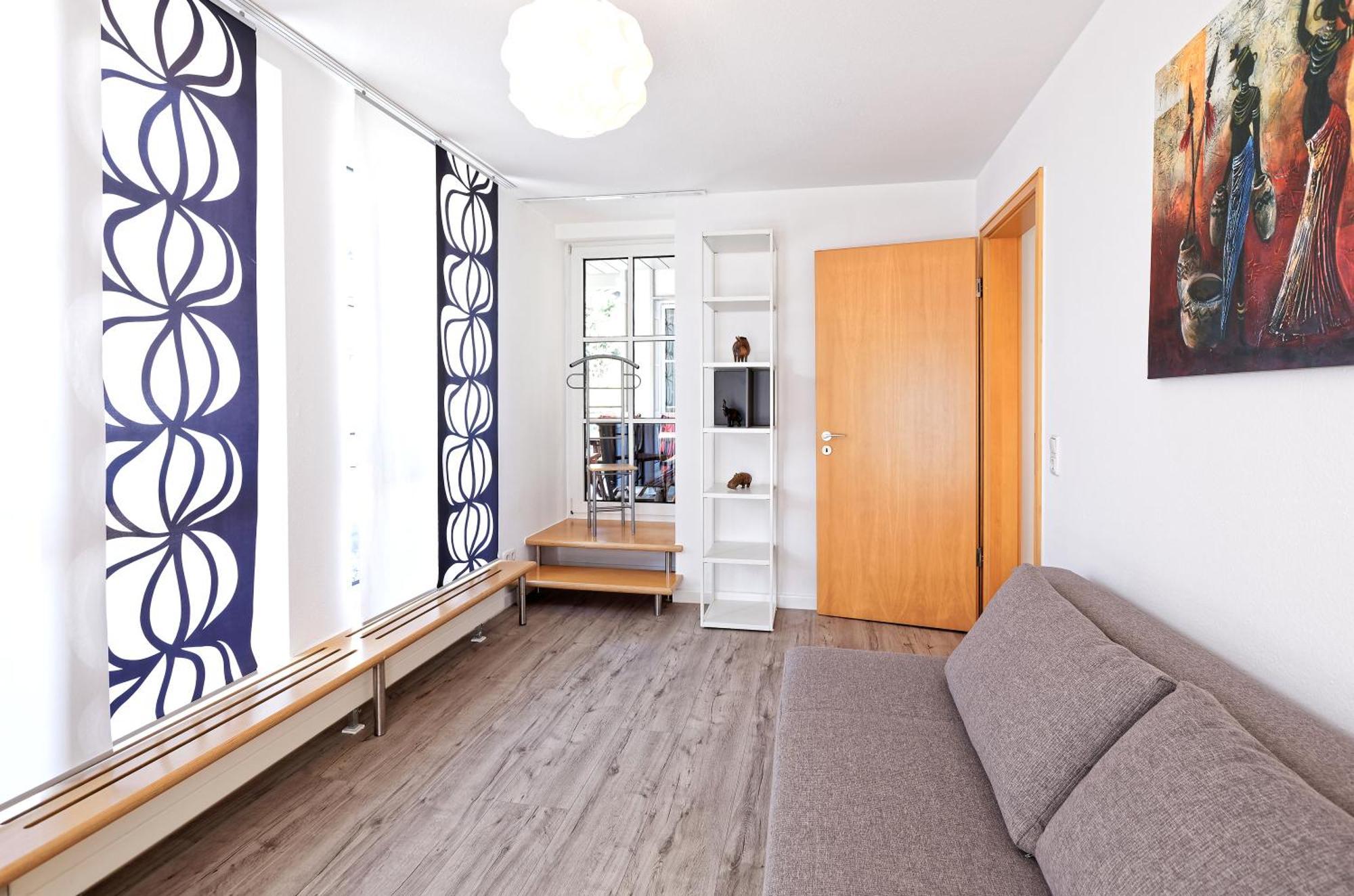 Grosszuegiges Helles Penthouse -Komplette Etage- Mit Balkon Und Stellplatz In Ruhiger Lage 쿨름바흐 외부 사진